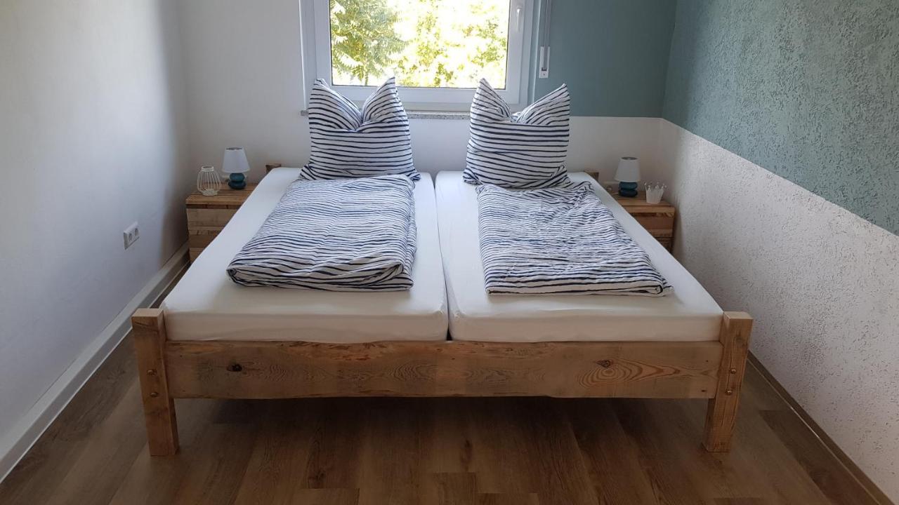Appartement Gluexnest à Bernstadt  Extérieur photo